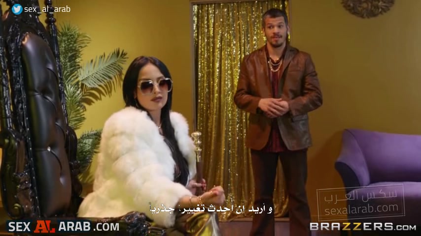 يكسب رضاها بالنيك الخلفي - سكس مترجم