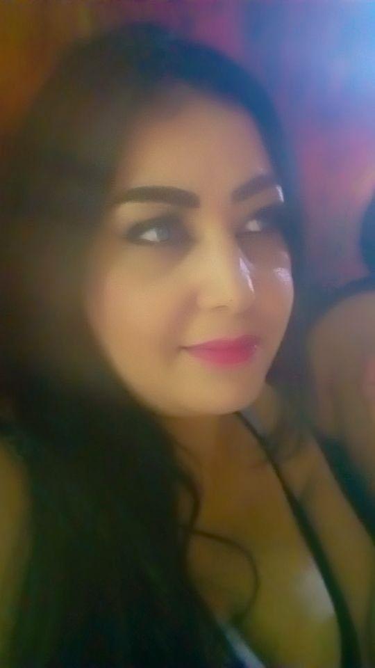 cheating chubby wife from morocco